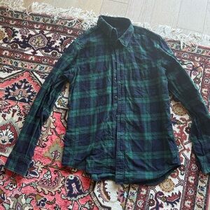 Uniqlo Green and Black Plaid Button Down Shirt -XS - like new!